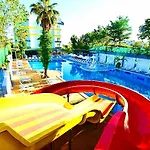 Hotel Orange Paradise Side