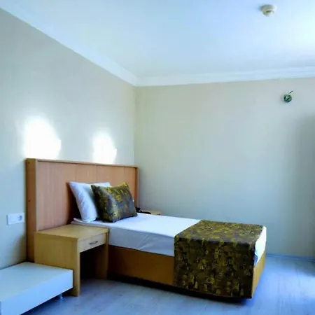 Ξενοδοχείο Orange Paradise 4*