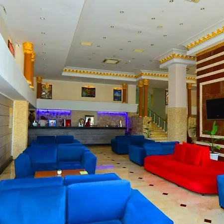 فندق Orange Paradise