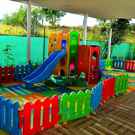 Orange Paradise Hotel